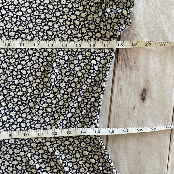 Lark & Ro Floral Liquid Knit Dress Women’s 12 Navy White Slinky Fit & Flare EUC - Picture 11 of 13